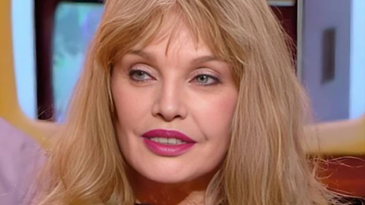 Arielle Dombasle