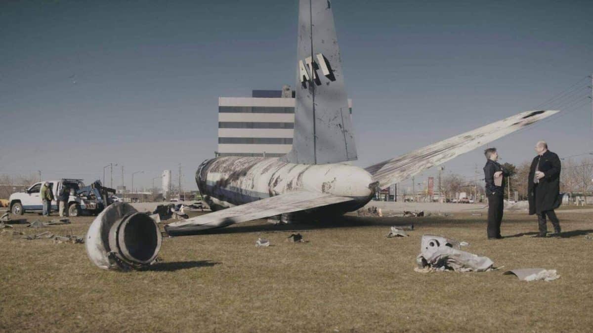 découvrez l'incroyable histoire d'un choc entre un oiseau et un moteur d'avion, entraînant une explosion spectaculaire. plongez dans les détails de cet incident captivant qui met en lumière les défis de l'aviation et la faune.